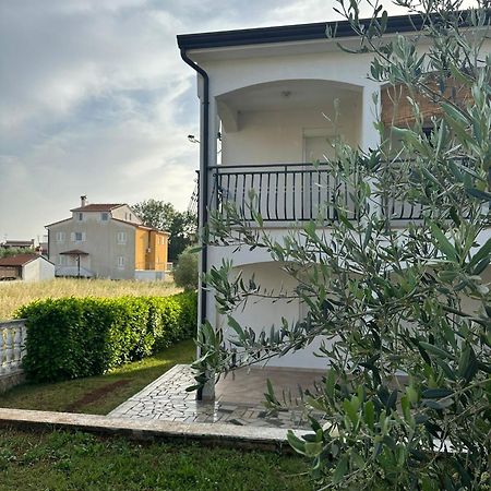 Apartmani I Soba Mia Пореч Екстериор снимка